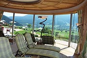 fantastischer Ausblick vom Ruheraum des Post Alpin Spa (Foto: Marikka-Laila Maisel)